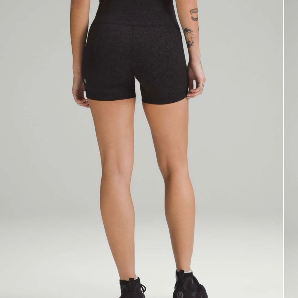 Lululemon Wunder Train High-Rise Short 4" Blaze Black size 6 - Picture 2 of 5